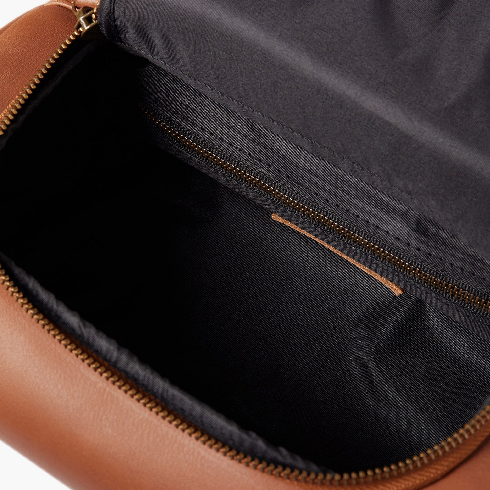 Ralph Wash Bag in Black or Tan by Duffle&Co
