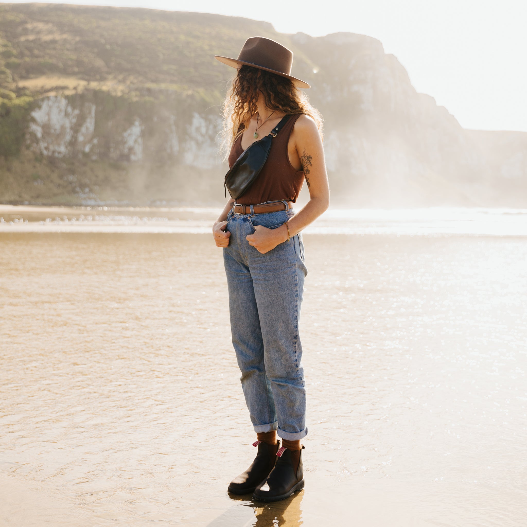 Beeby Bumbag in Black by Duffle&Co