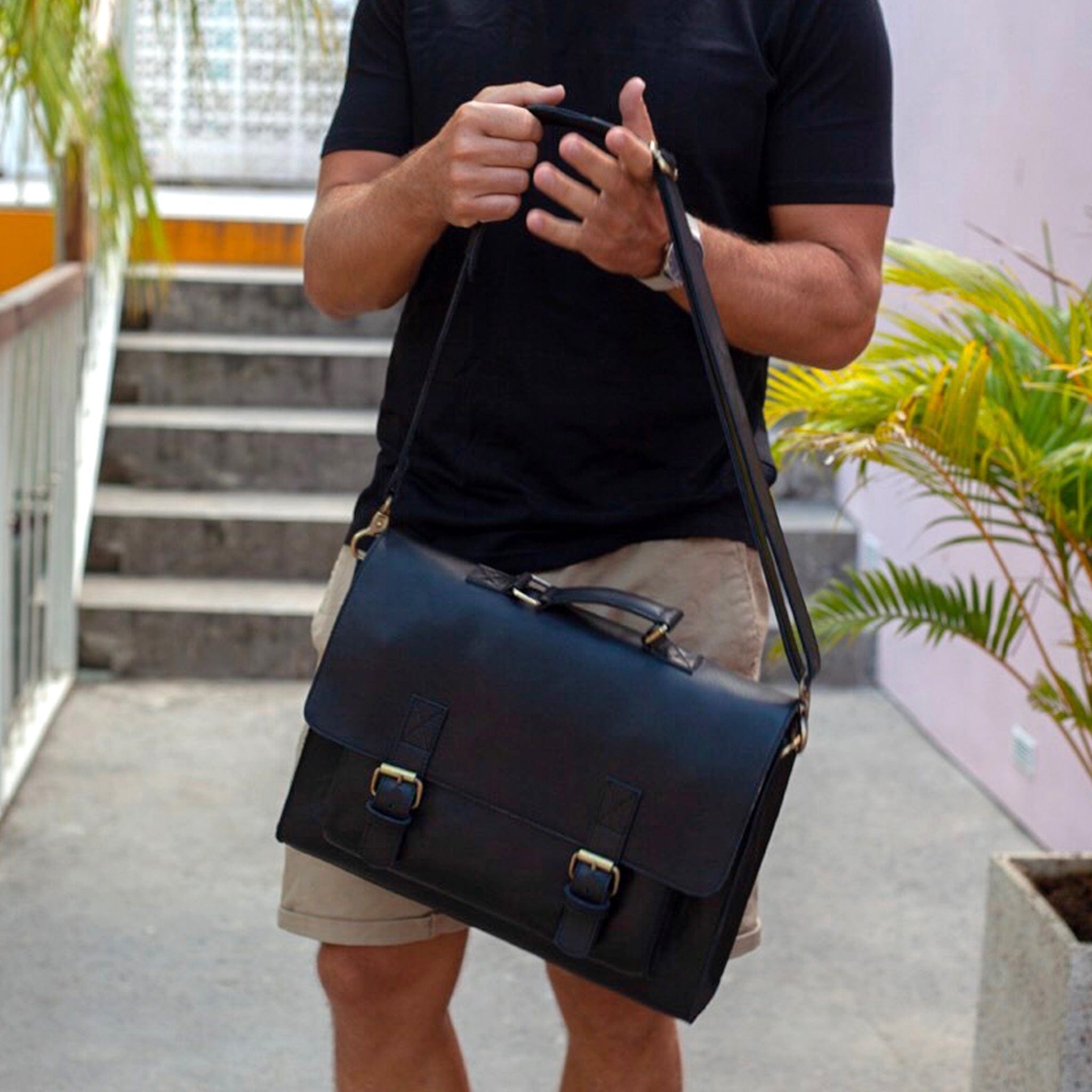 Daniel Satchel in Tan or Black by Duffle&Co