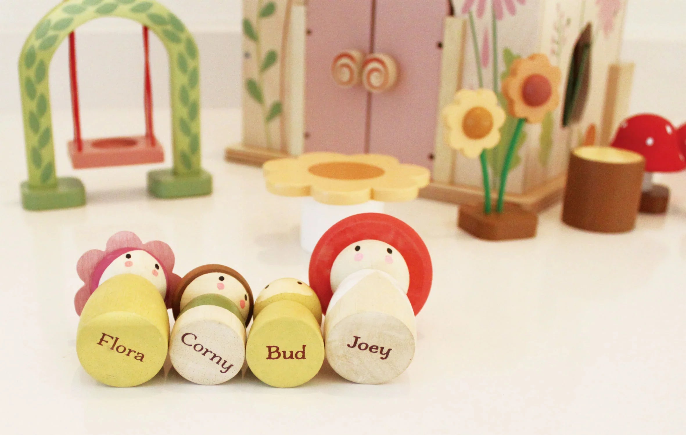 Merrywood Rosewood Cottage - Tender Leaf Toys | Wooden Doll House